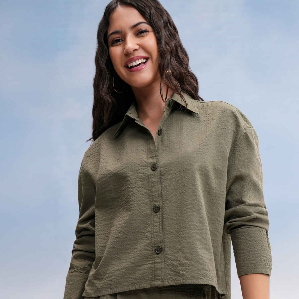 Tokyo Talkies Women's Yd Stripe Seersucker Shirt | Green - XL