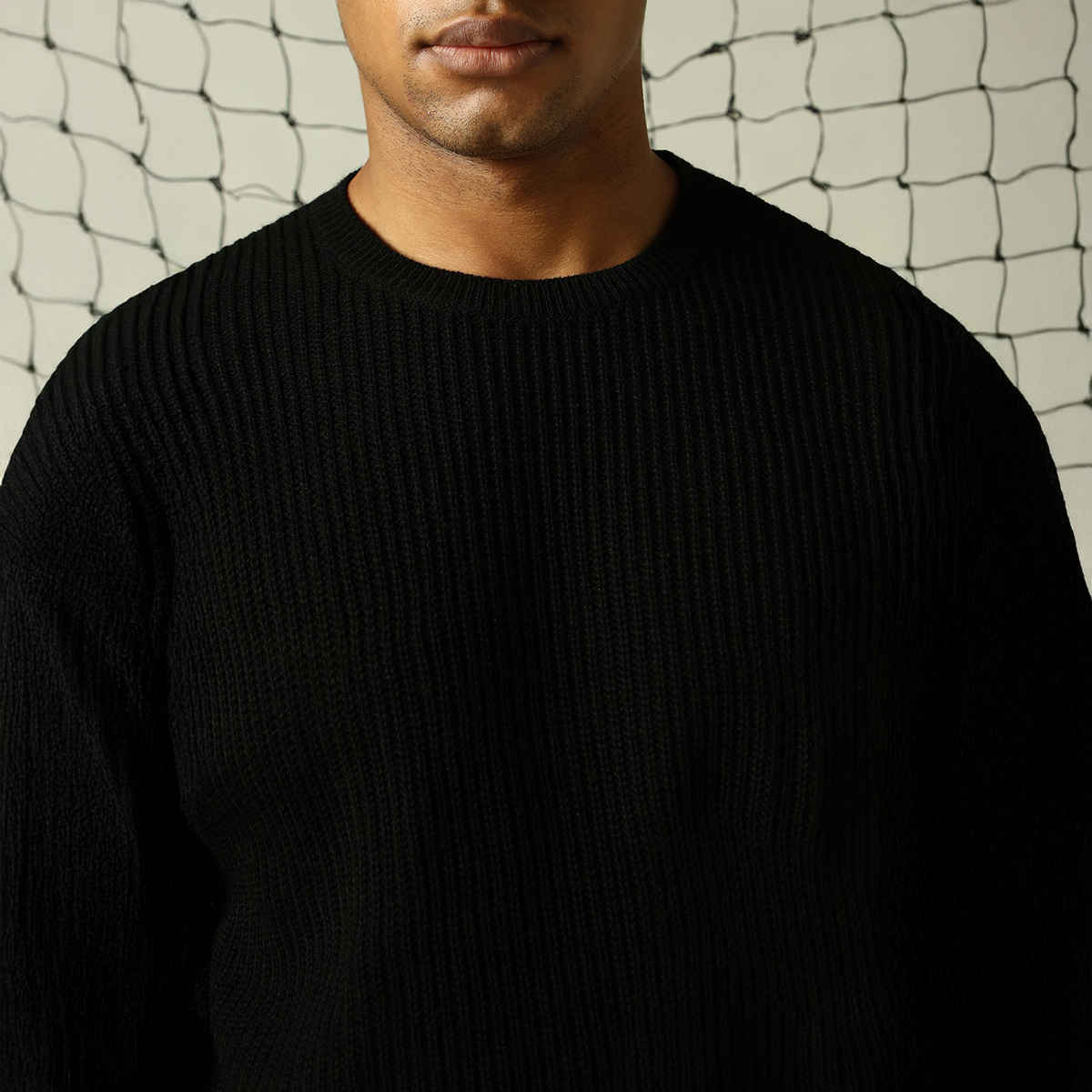 Hubberholme Men's Striped Pullover | Black - M