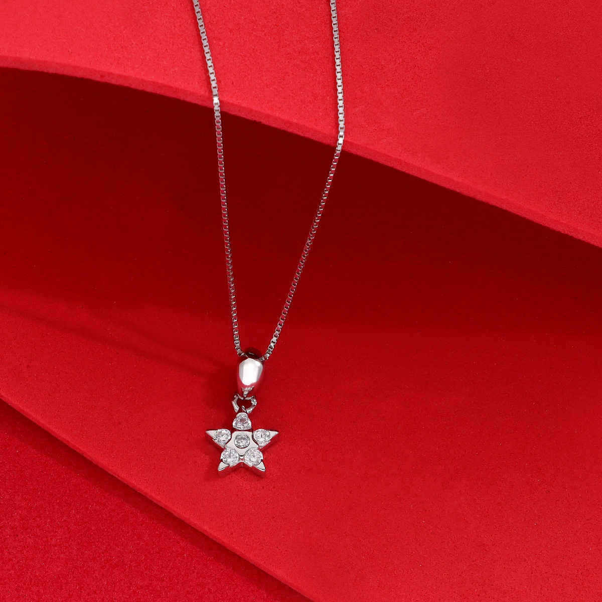 Kai Jewel Silver Star Pendant with Chain | NLCS605-S-NA