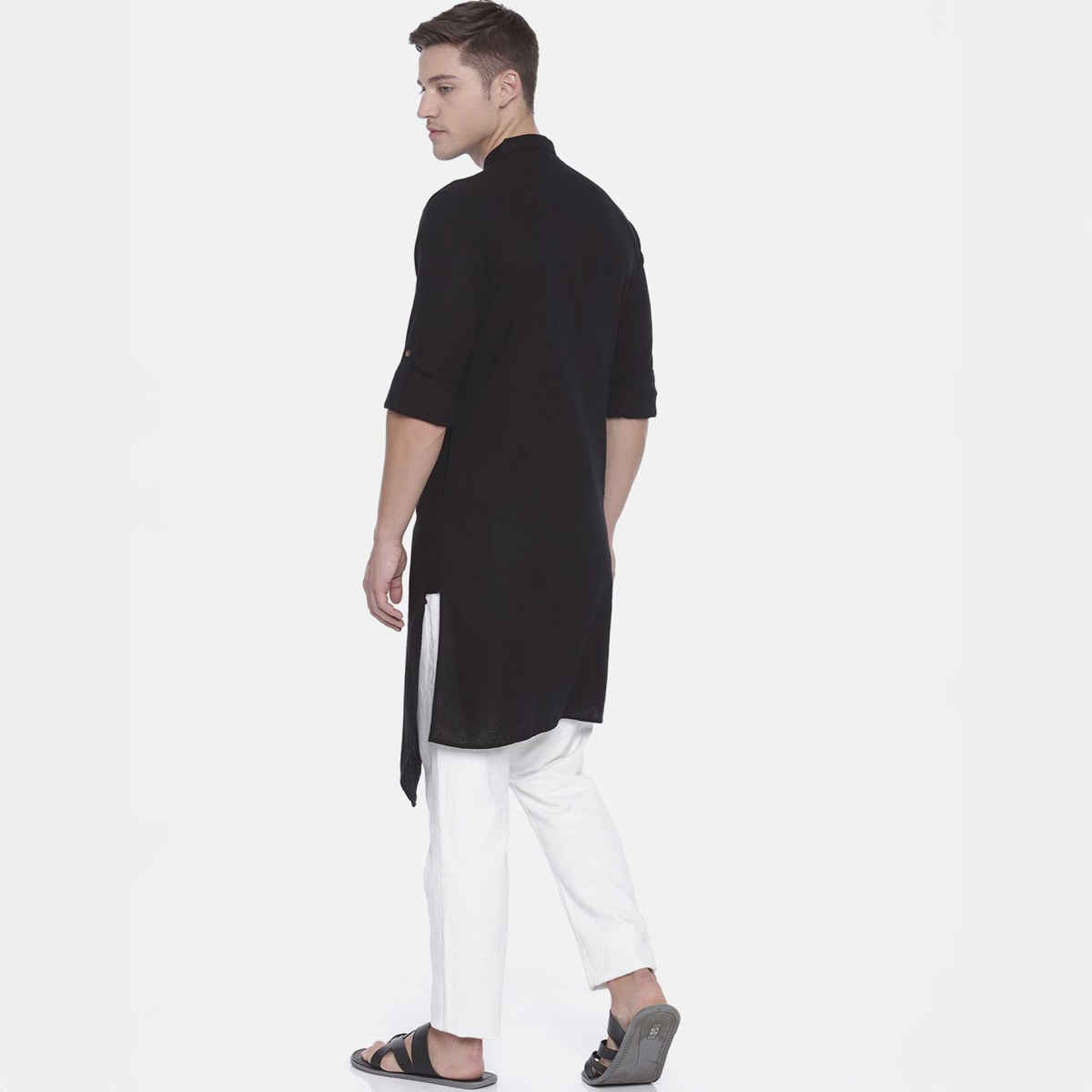 The Indian Garage Co Men's Slim Fit Solid Ethnic Kurta| Black - M