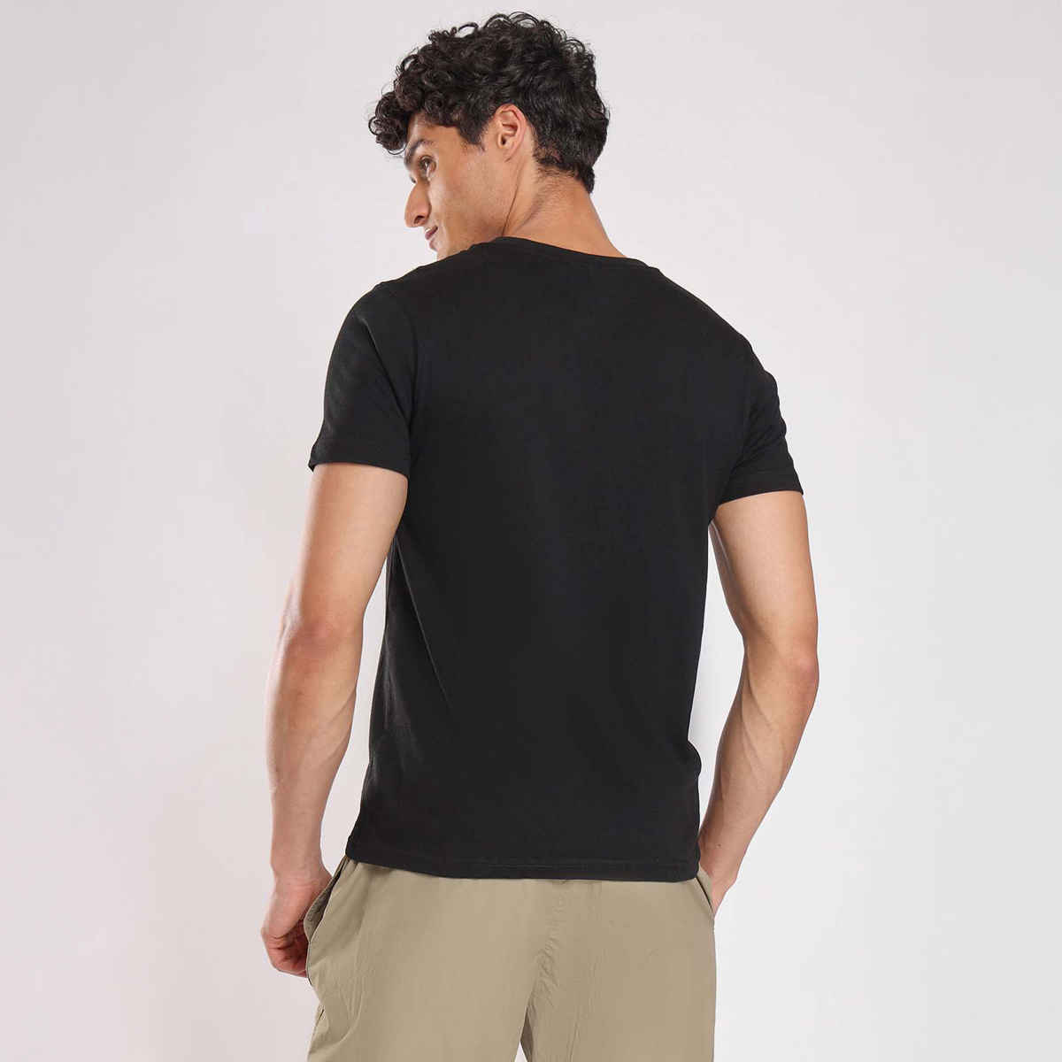 Nobero Men's Plain Classic Fit T-shirt | Black - XL
