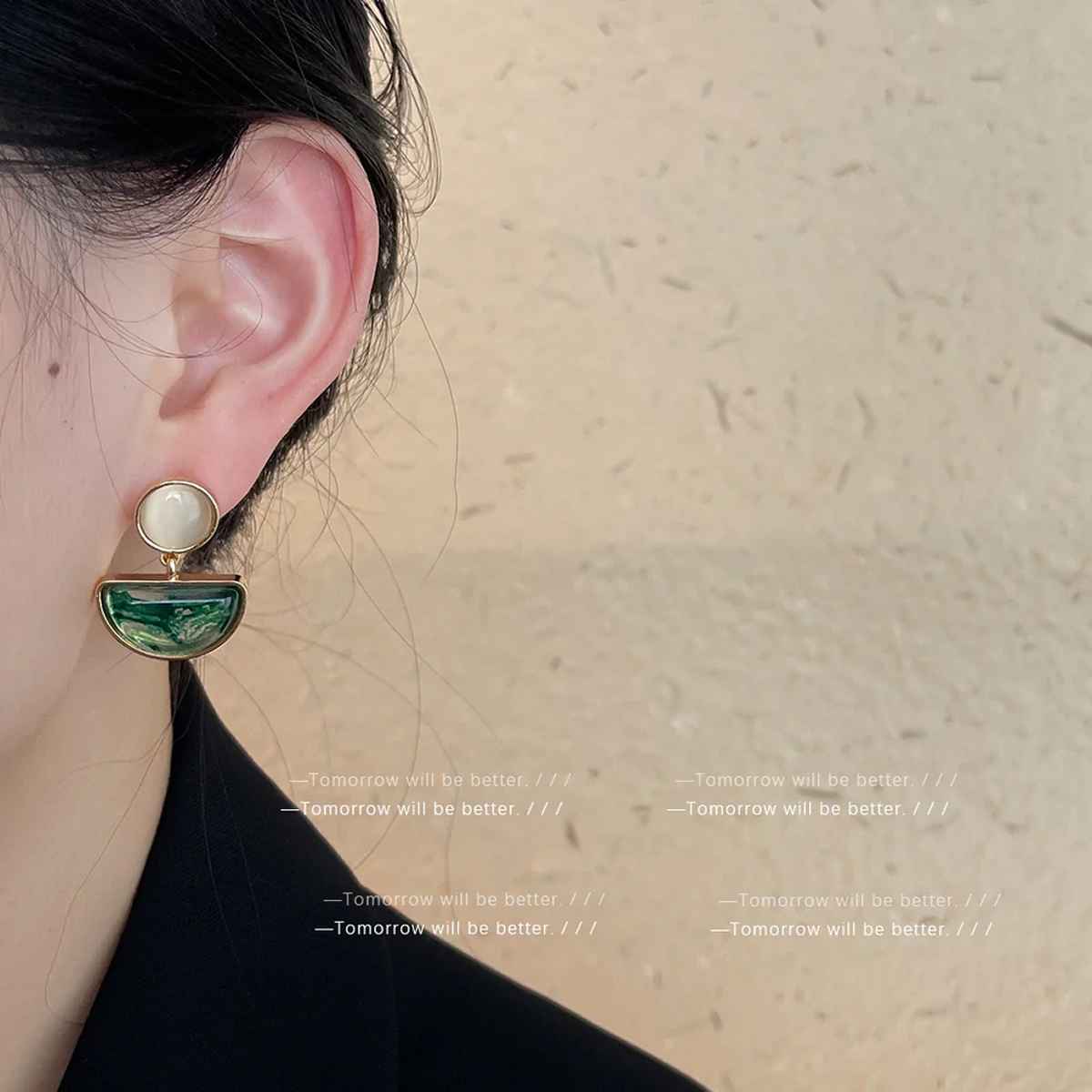 Just Lil Things Cat Eye Green Ink Earrings | Jlt12127