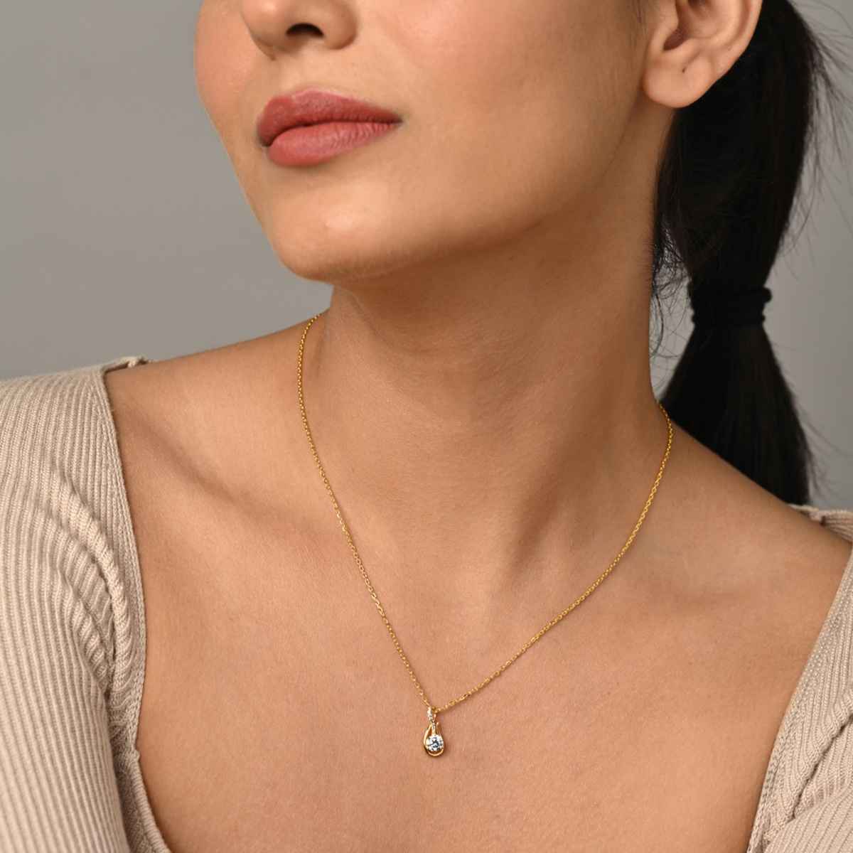 Clara 925 Sterling Silver Ceci Solitaire Pendant Chain Necklace | Gold Plated | Swiss Zirconia