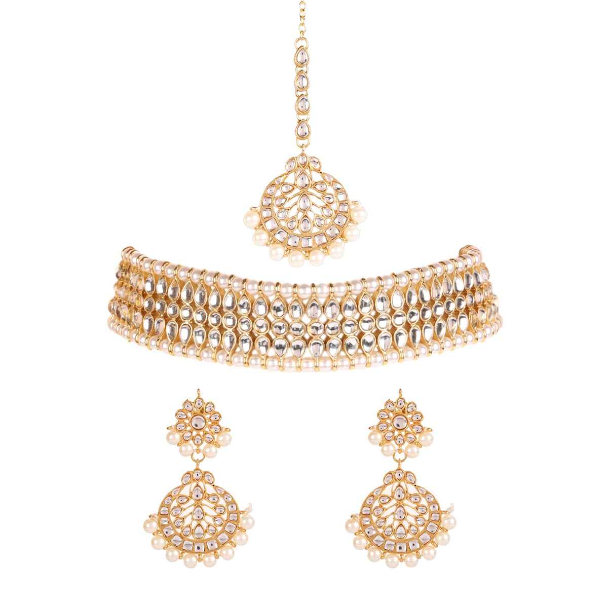 Aatmana Gold-Toned Kundan & Pearl Jewellery Set