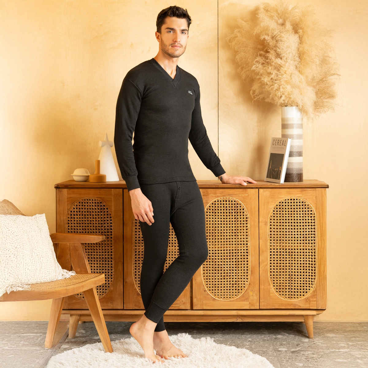 Lux Cottswool Men's Full Sleves V-Neck Thermal Top And Bottom Set | Black | 100Cm