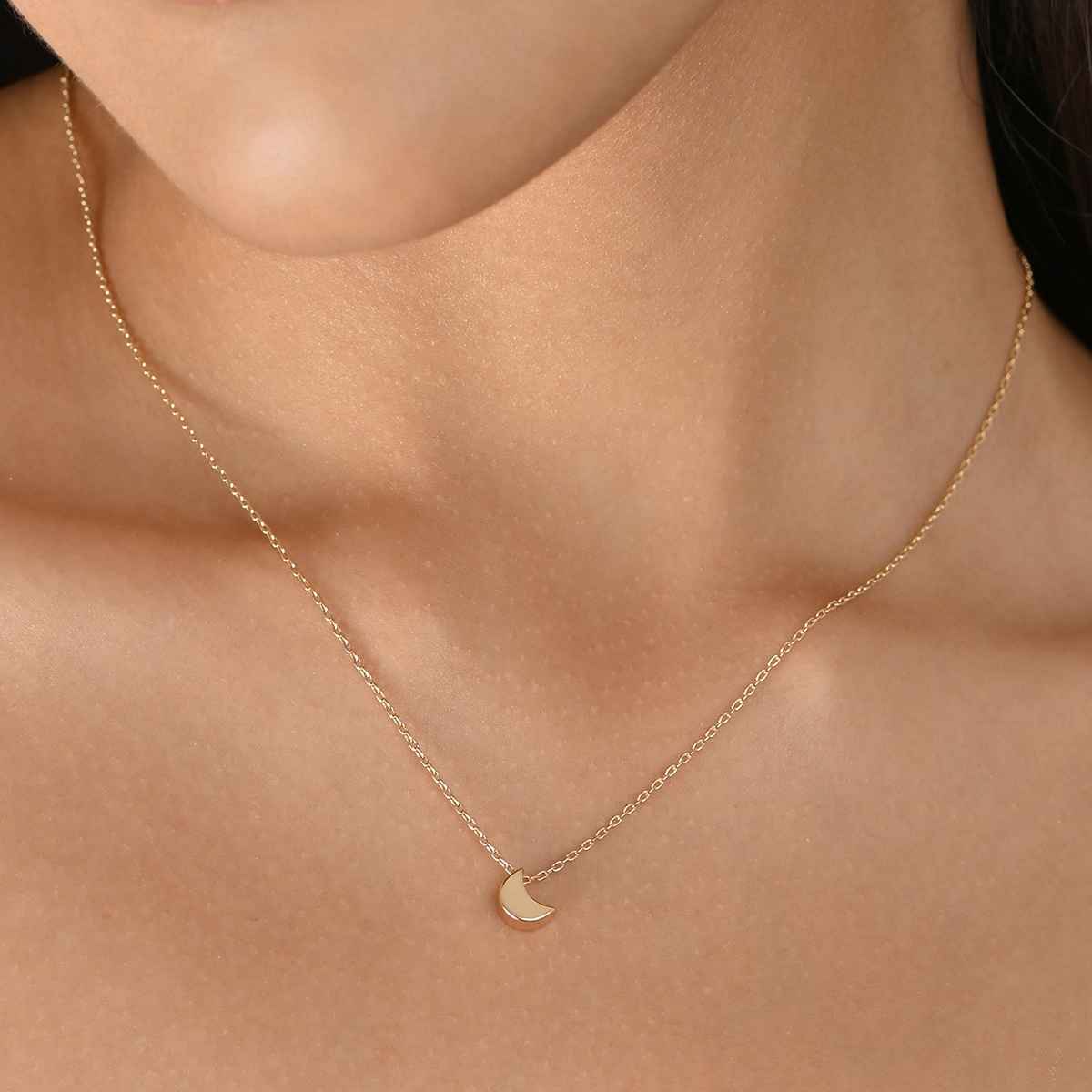 Toniq Crescent Moon Pendant Necklace