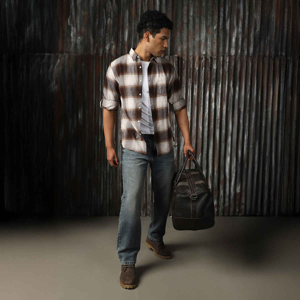 High Star Men Classic Spread Collar Checked Cotton Casual Brown Shirt (Size-40)