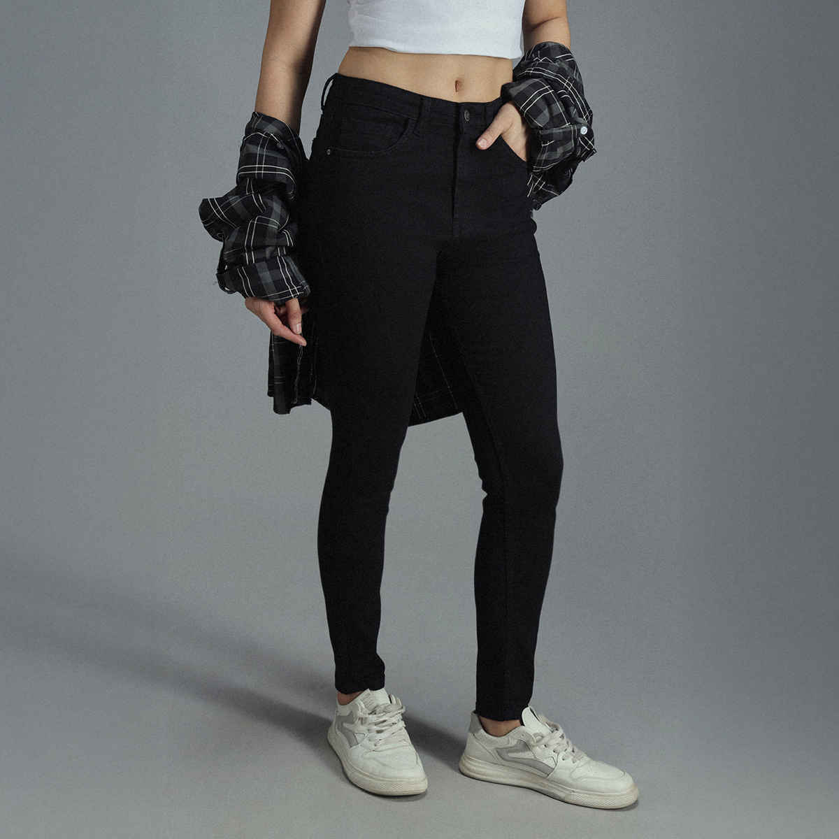 High Star Women Black Skinny Fit High-Rise Clean Look Stretchable Jeans (Size-36)