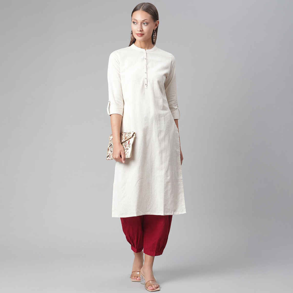 Divena Women s Solid Beige Cotton Kurta | DK0566 | L