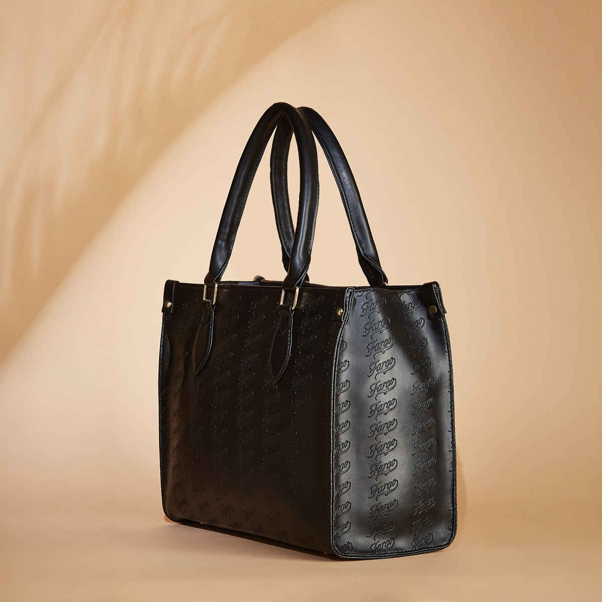 Fargo Women's Trendy Handbag | Black