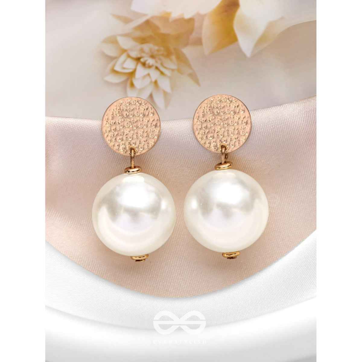 Everstylish The Classic Lustre - Pearl Drop Earrings
