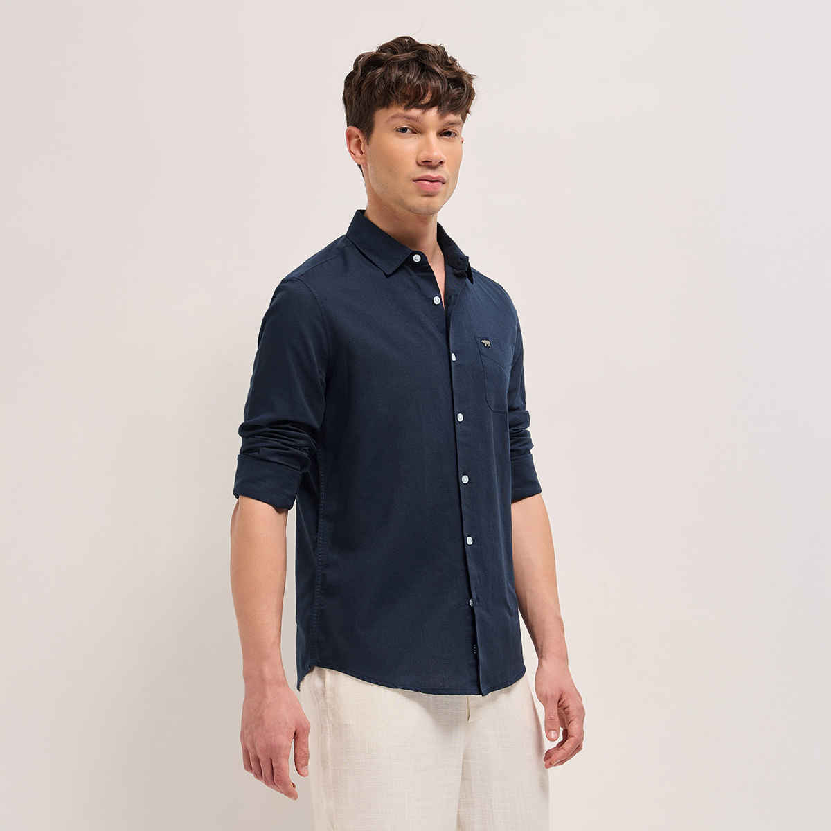 The Bear House Men's Cotton Linen Solid Slim Fit Casual Shirt | Navy Blue - S