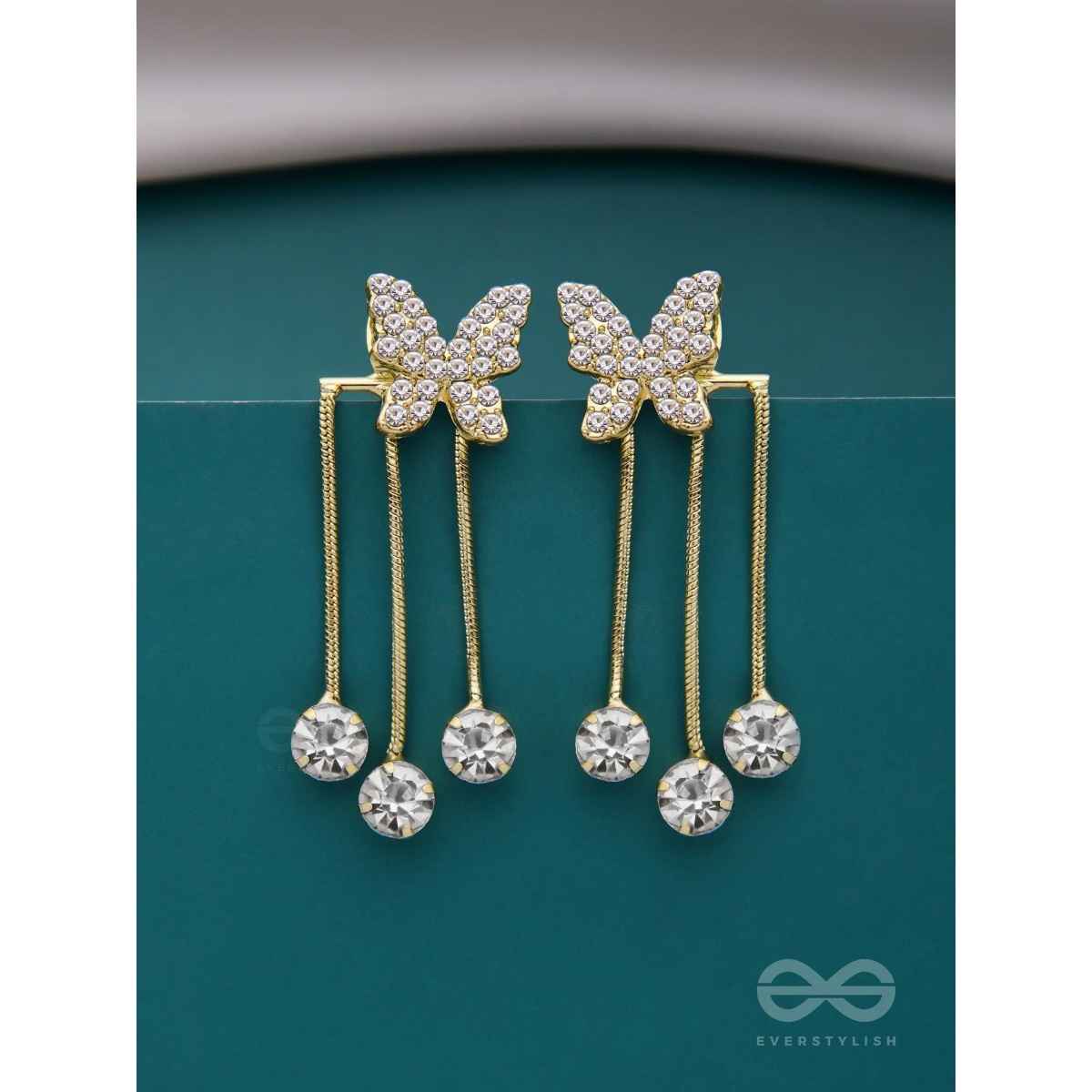 Everstylish Been Winging It - Golden Sparkling Ear Jackets