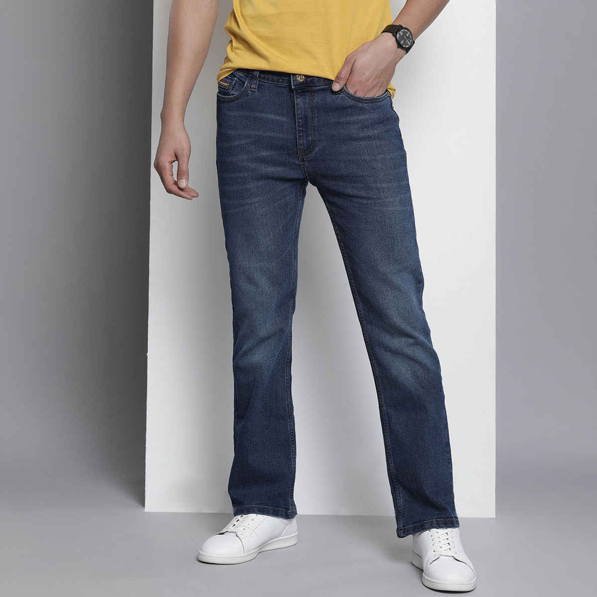 The Indian Garage Co Men's Bootcut Solid Casual | Blue - 32
