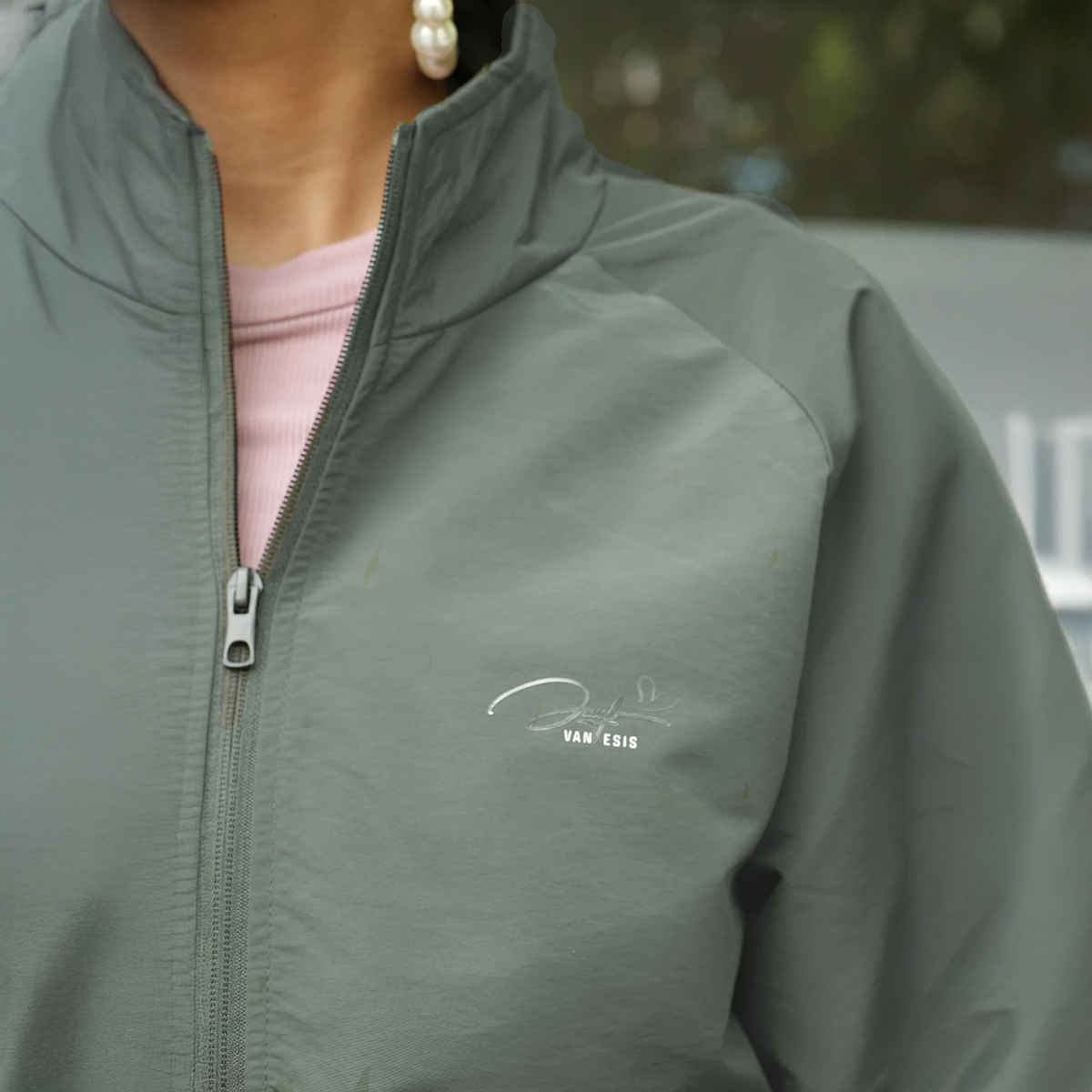 Fort Collins Women's Windbreaker Jacket | Grey - L