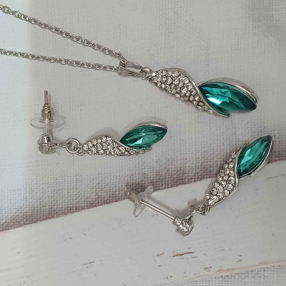 Pendant Chain + Earring - Assorted
