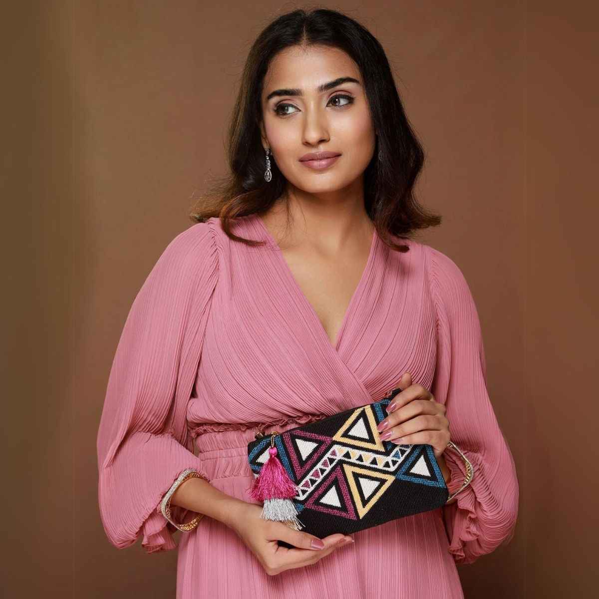 Priyaasi Women's Fabric 1 L Zipper Pouch | Black - One Size