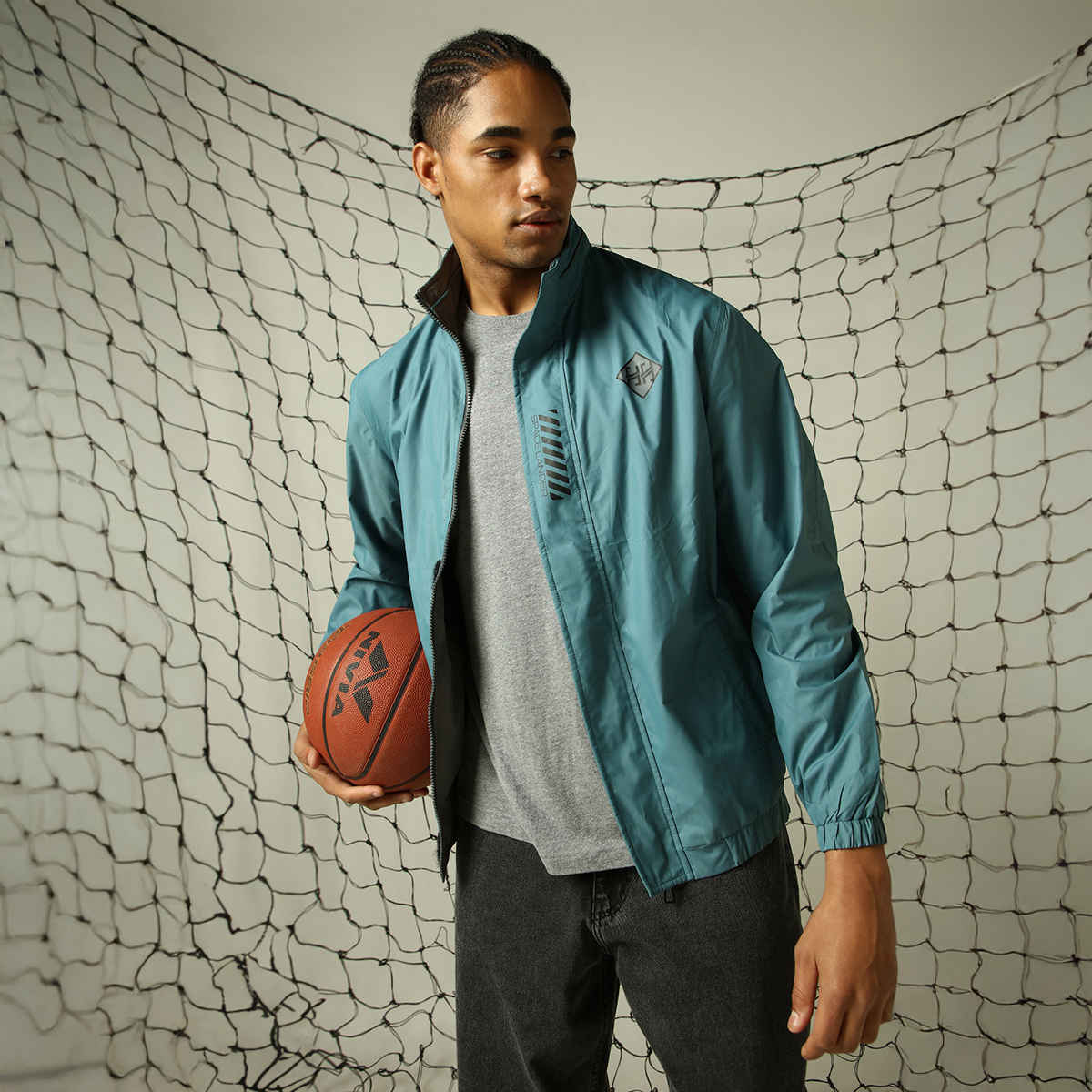 Hubberholme Men's Lightweight Relaxed Fit Reversible Windcheater Jacket | Bright Blue - S