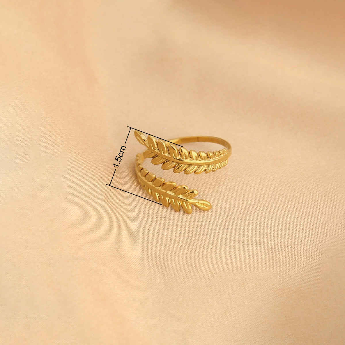 LabelShe Gold-Plated Stainless Steel Contemporary Adjustable Ring | LS-RNG-72210