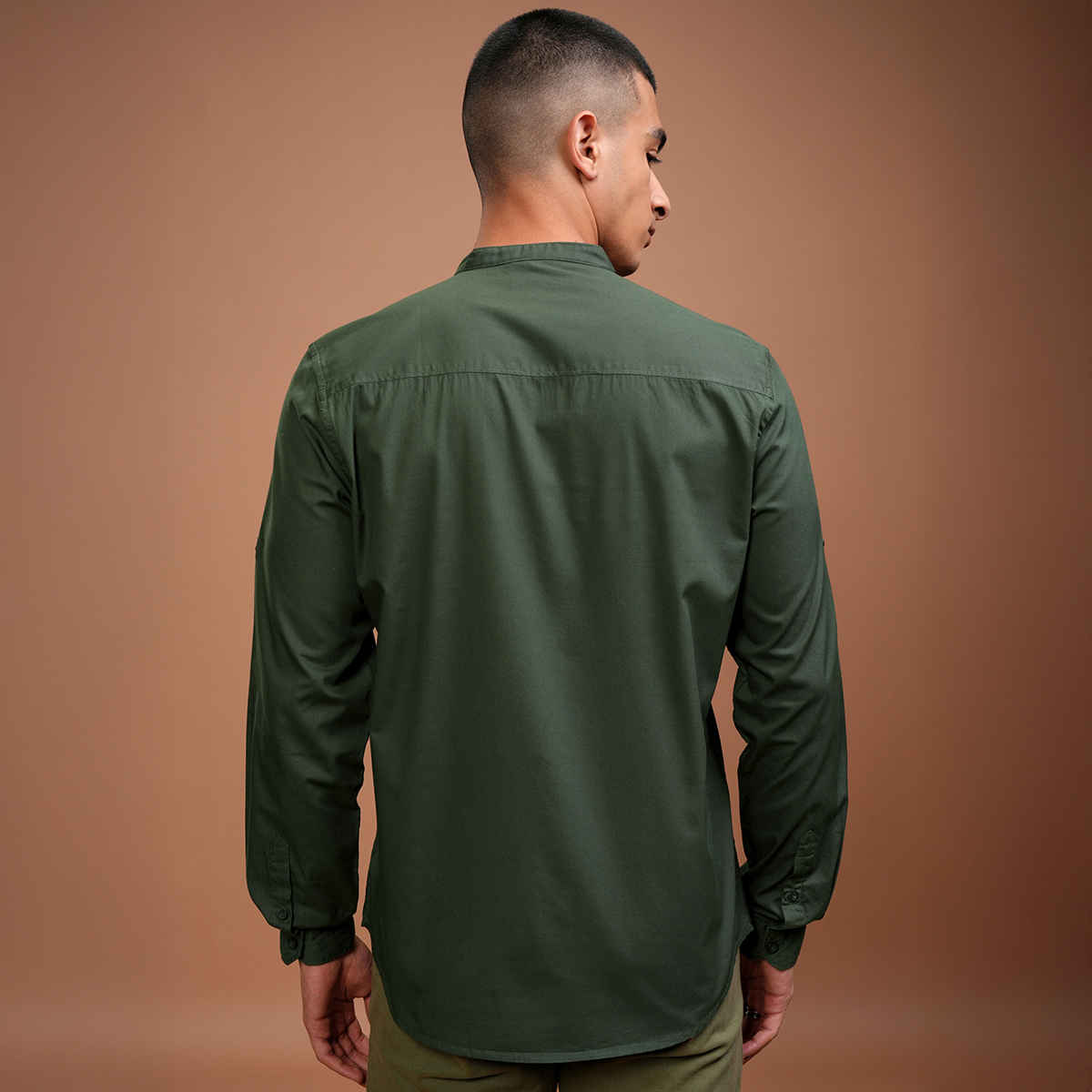 Highlander Men's Slim Fit Casual Shirt | Olive Green - M