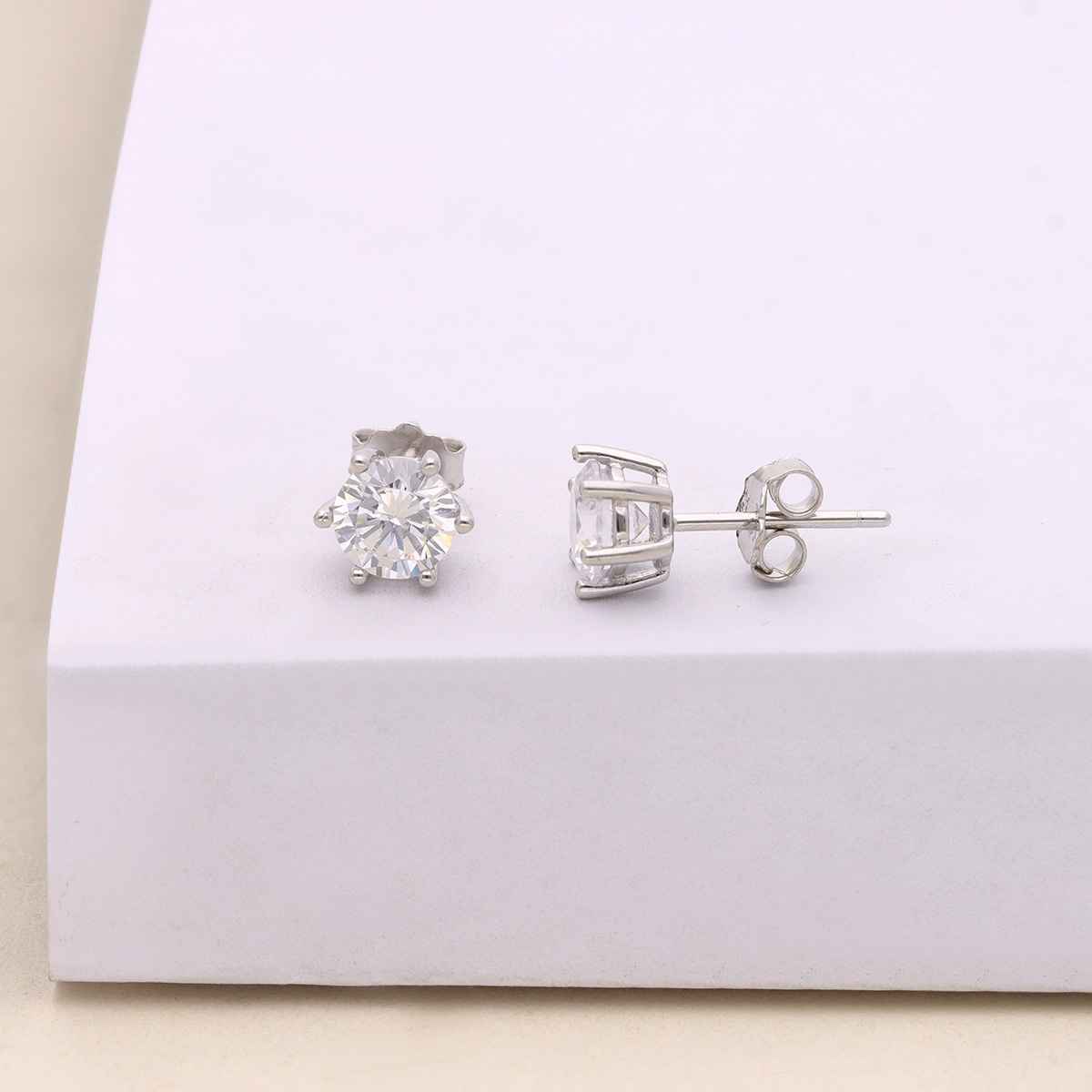 Kai Jewel Silver Large Round Solitaire Stud Earrings