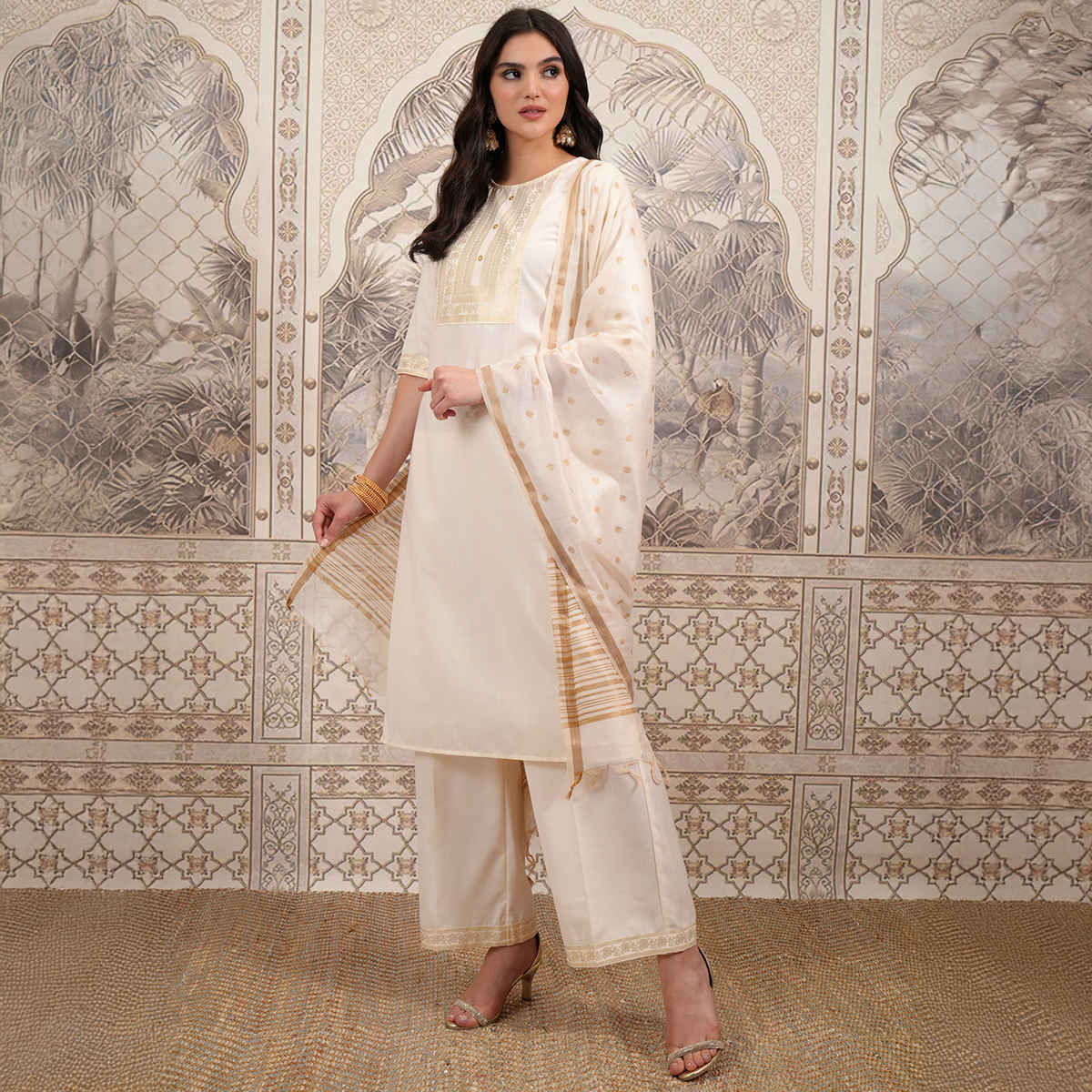 Vishudh Women's Foil Print Straight Kurta with Cropped Palazzo with Dupatta | PVK3000037 | Cream -L