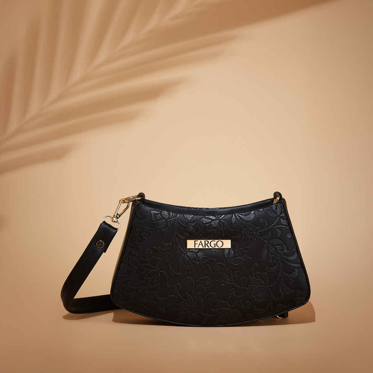 Fargo Women's Trendy Sling Bag | Black