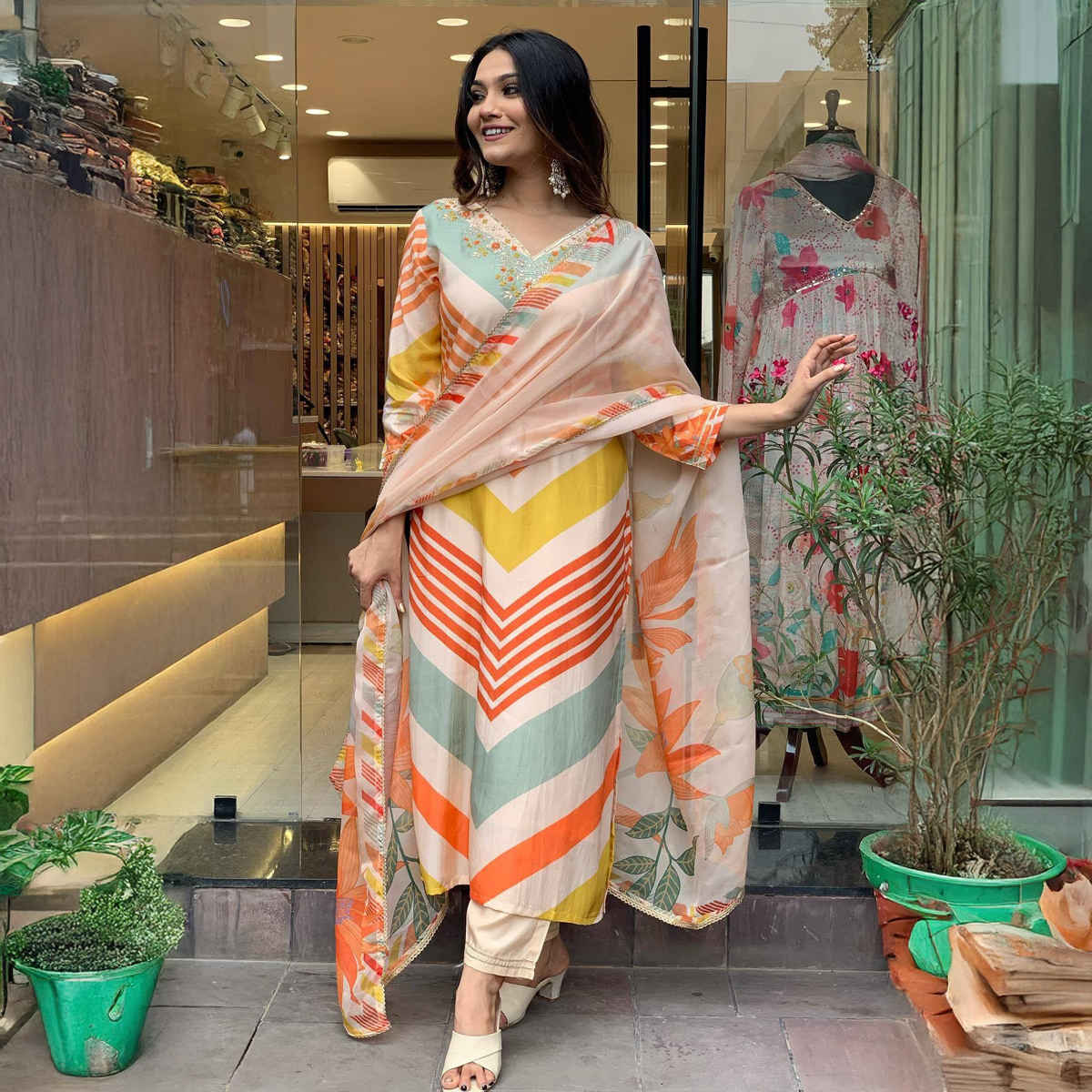 GoSriKi Women's Viscose Rayon Straight Printed Kurta with Pant & Dupatta | Cream - L