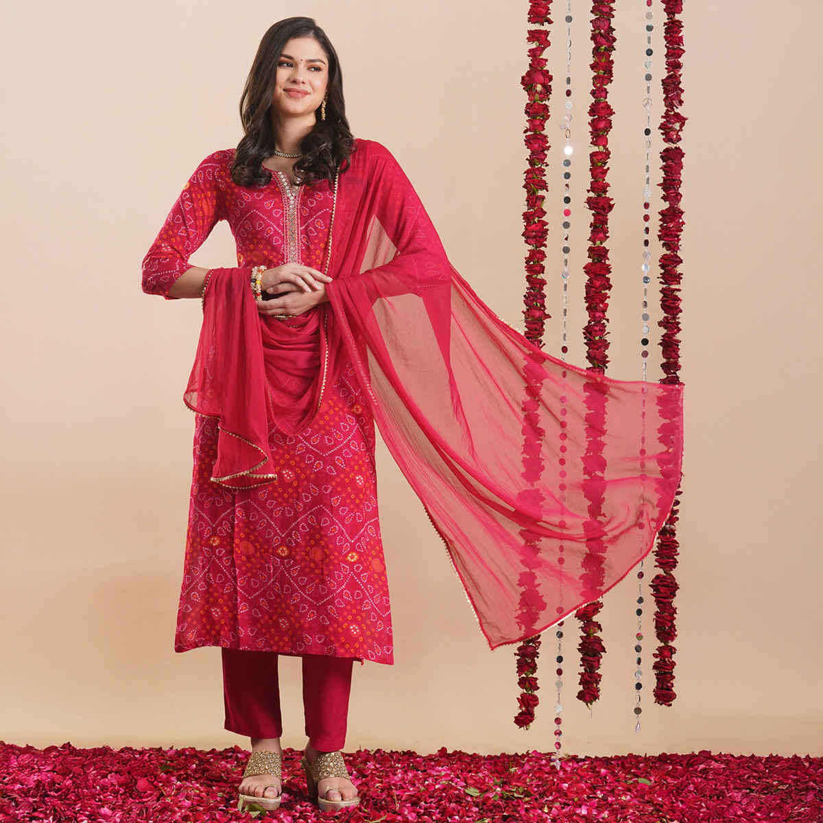 GoSriKi Women's Rayon Blend Straight Printed Kurta with Pant & Dupatta | TURAE | Rani - XL