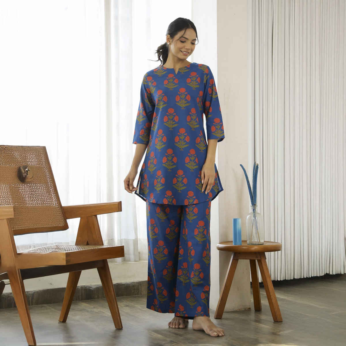Sanskrutihomes Floral Printed Pure Cotton Night Suit | Blue - M