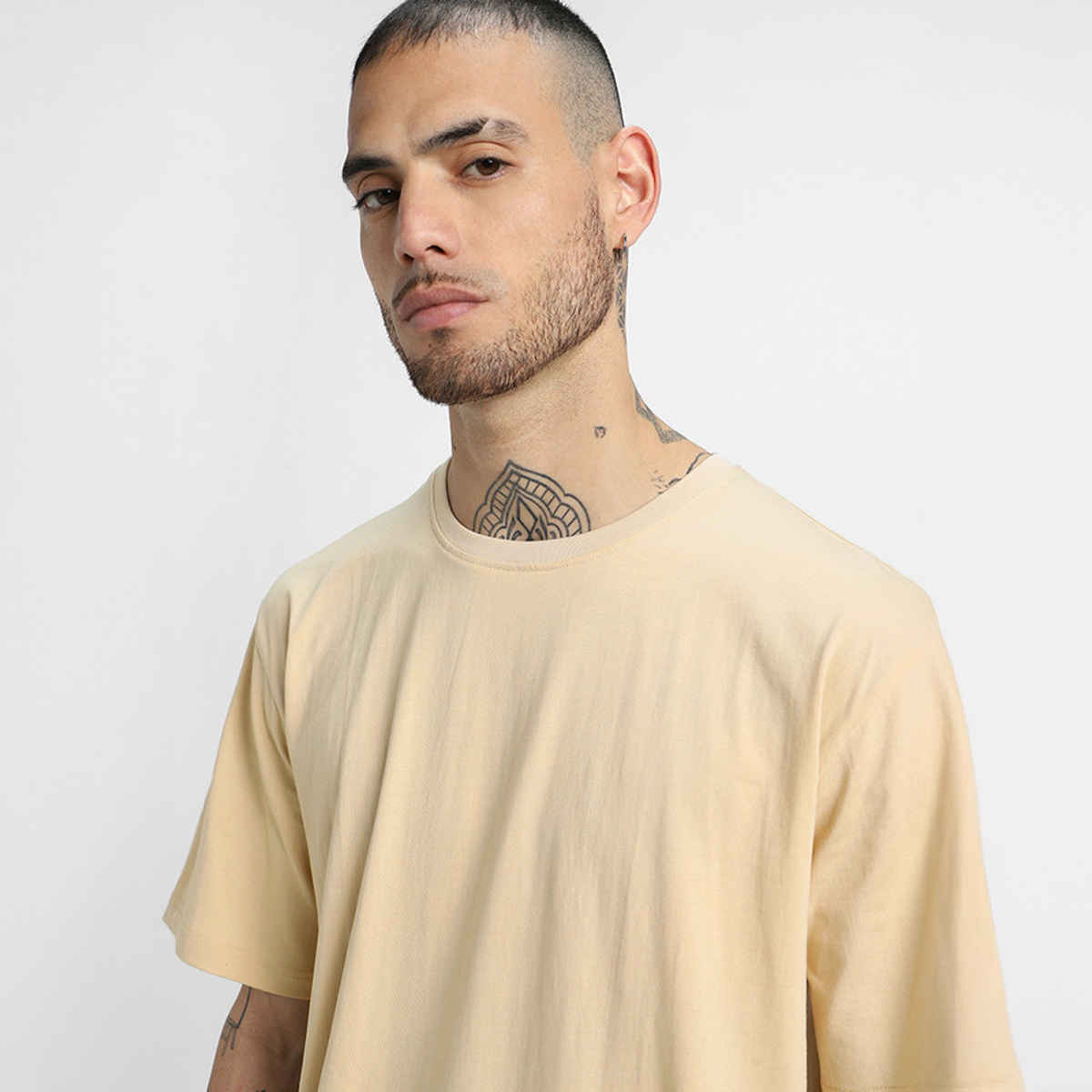 Veirdo Pure Cotton Oversized Fit Round Neck Swanwhite T-Shirt For Men - S