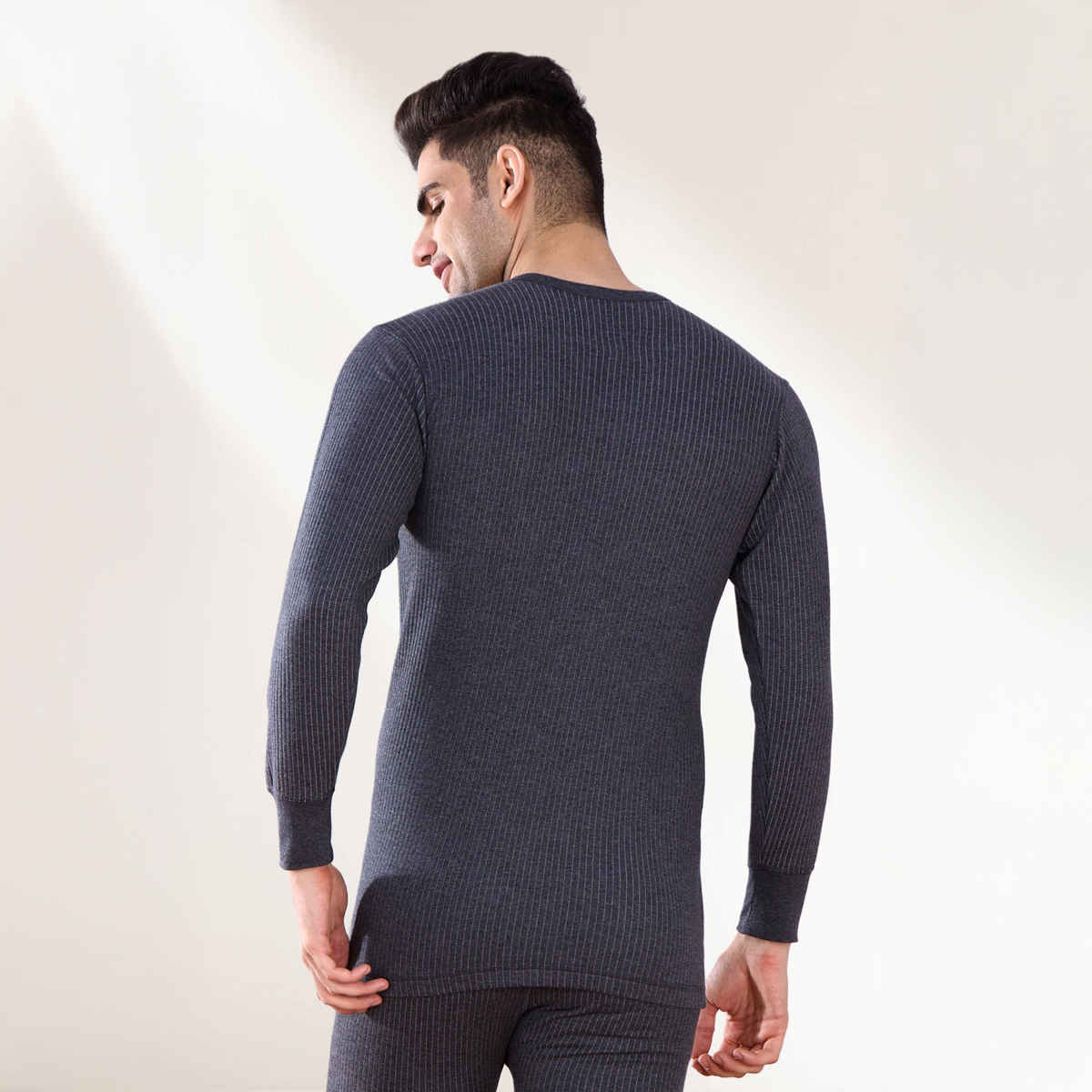 Lux Inferno Round Neck Full Sleeve Thermal Top For Men - Charcoal - 80 | Size - S