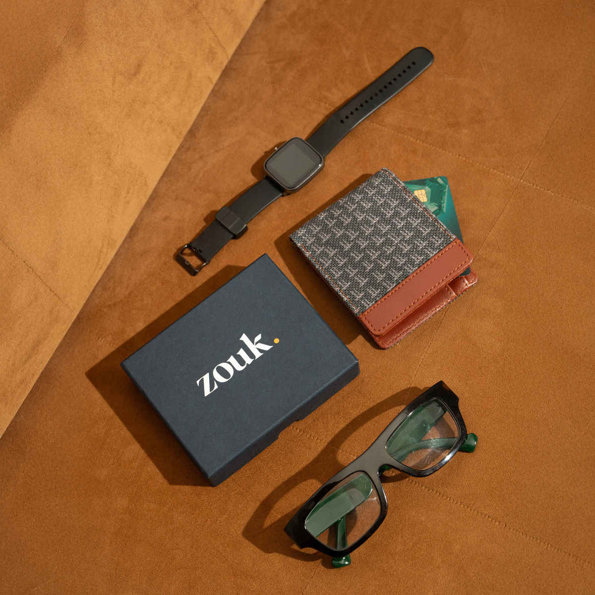 ZOUK Men's Classic Sleek Wallet | Charcoal Abyss