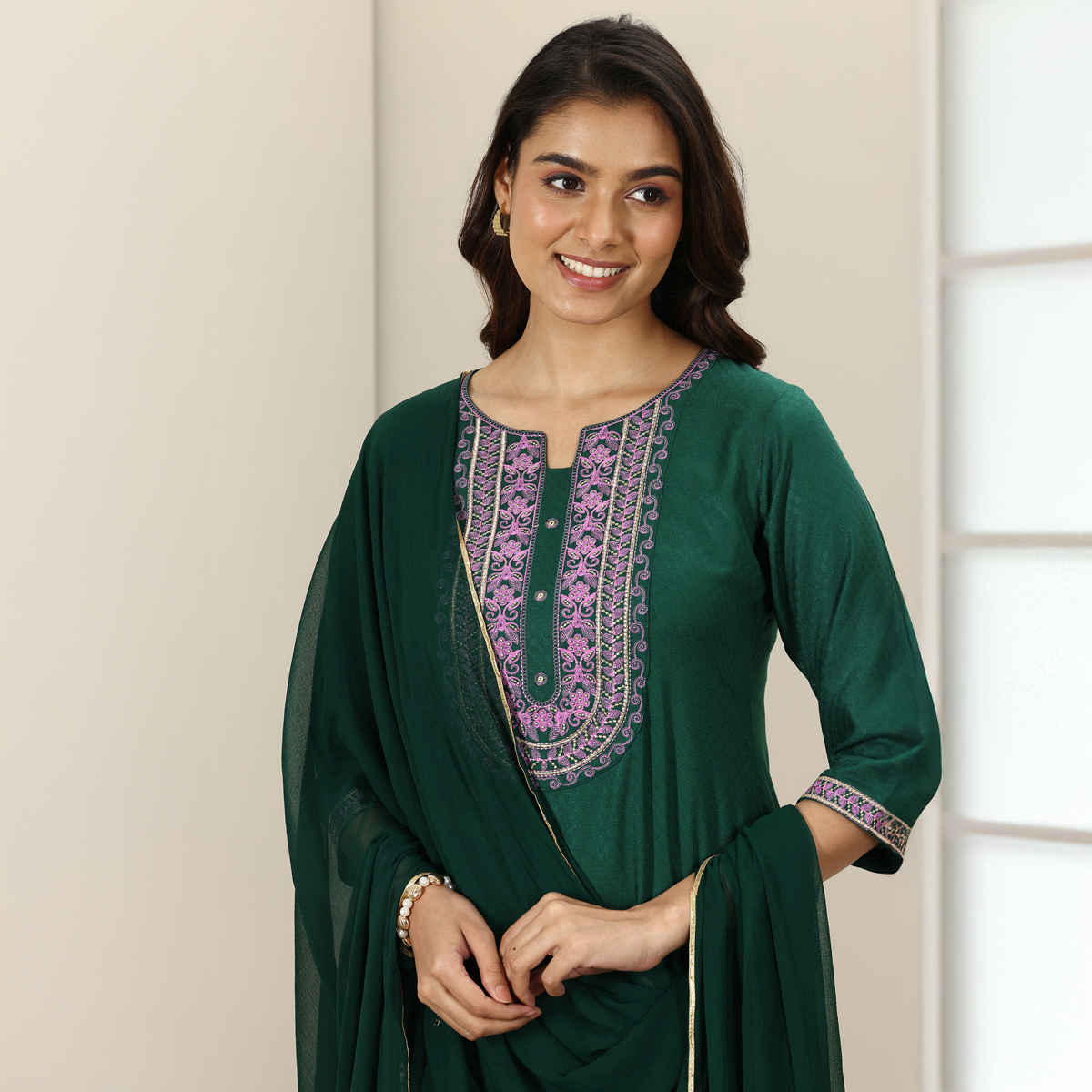 Libas Women's Self Design Rayon Straight Suit Sets With Dupatta | 400527 | Green - XL