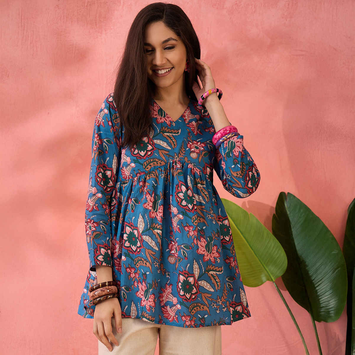 Bandia Women's Floral Printed Top | Blue - L