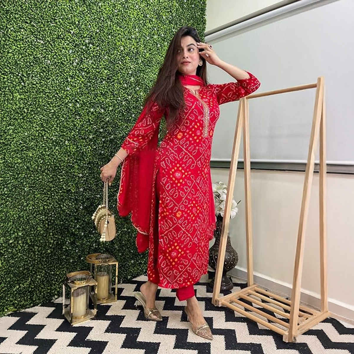 GoSriKi Women's Rayon Blend Straight Printed Kurta with Pant & Dupatta | TURAE | Red - S