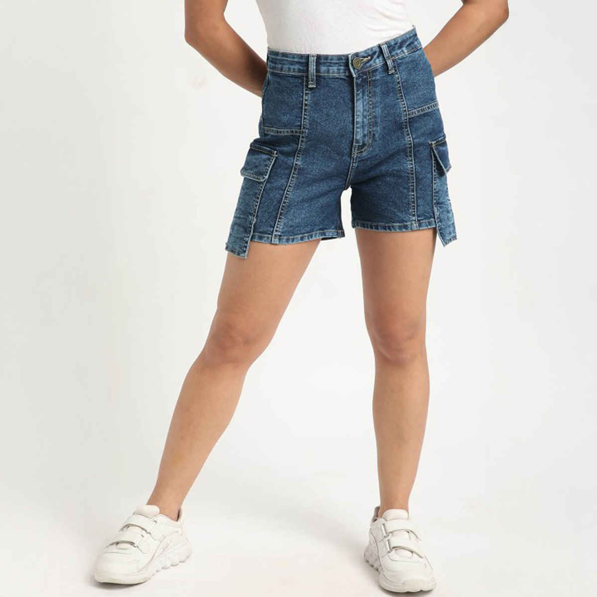 Bene Kleed Women Dark Blue Regular Denim Shorts 34