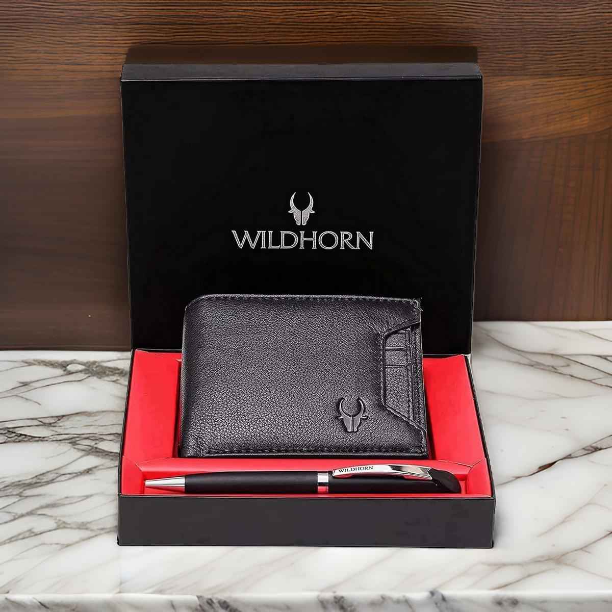 Wildhorn Men's Textured Genuine Leather Gift Set | Black - One Size