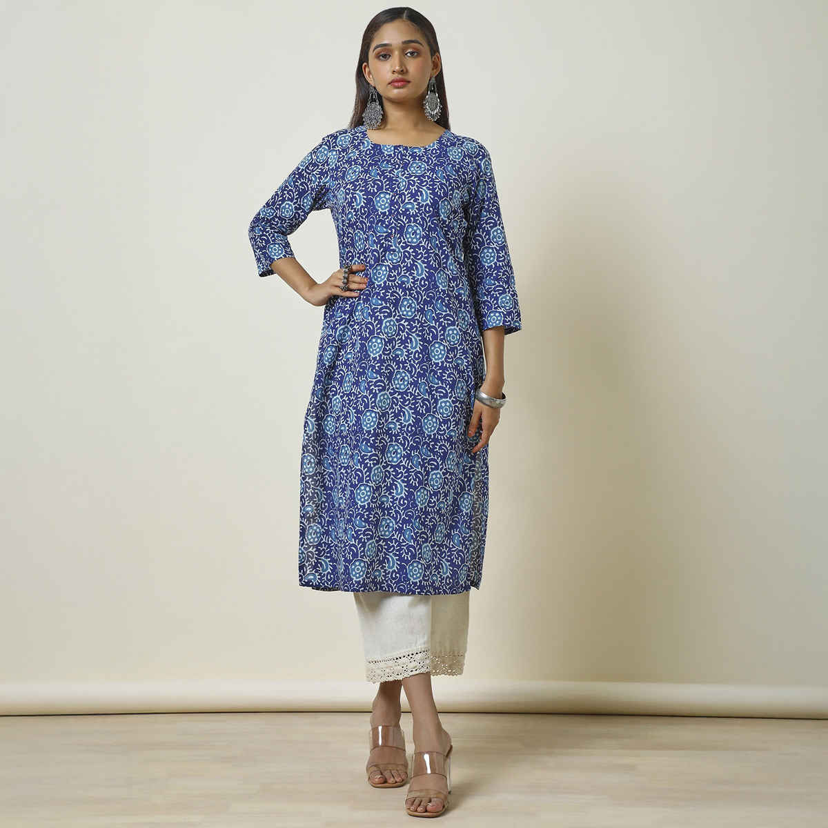 Soch Women's Indigo Cotton Abstract Print Kurta | S