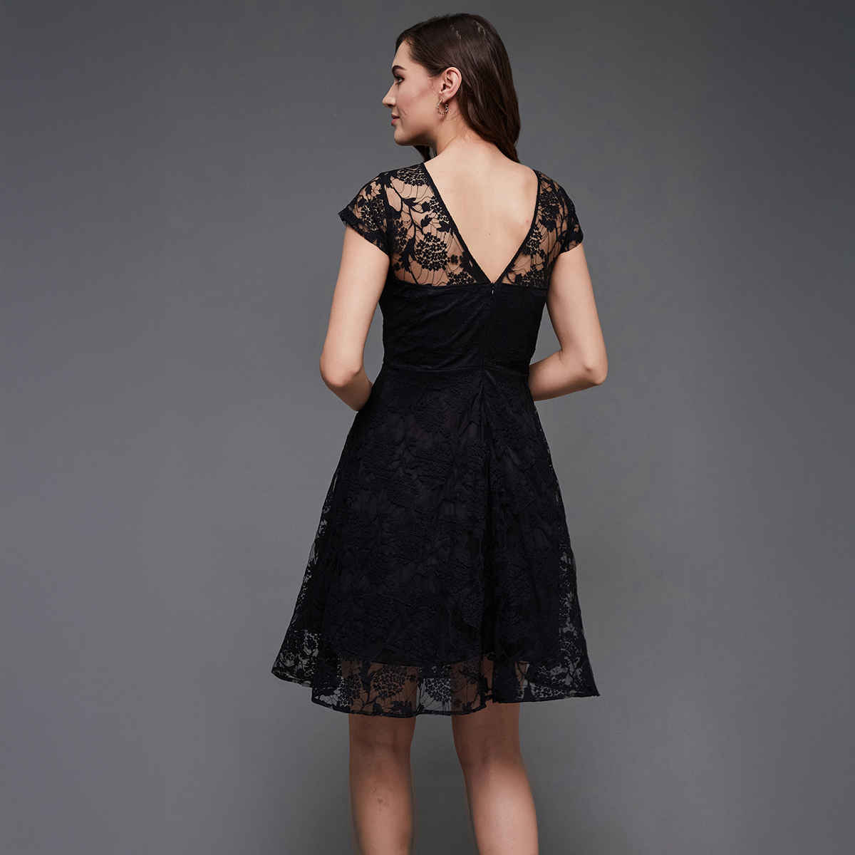 Miss Chase Women's Neck Full Sleeve Bodycon Knee Length Dress | Black -M