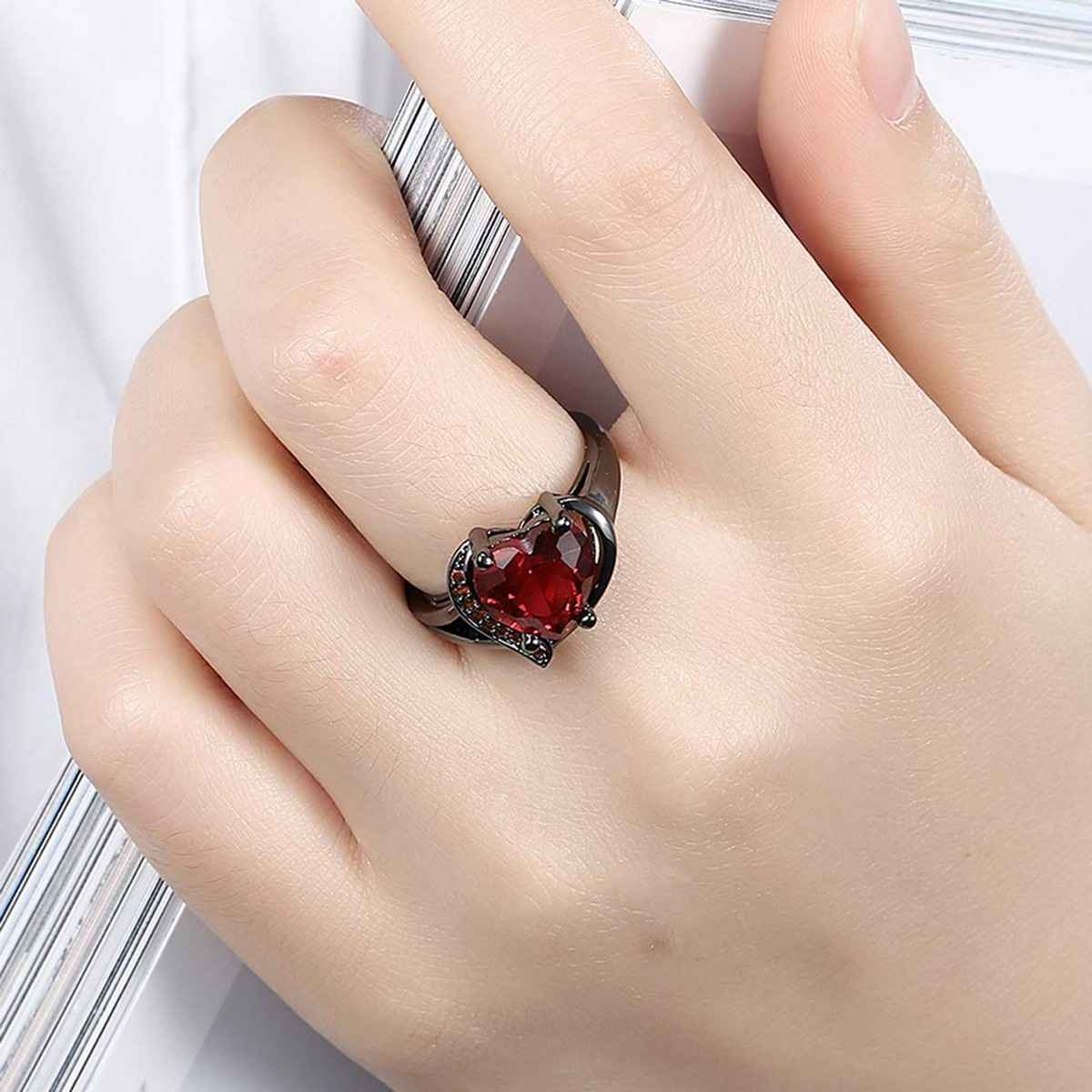 Fashion Frill Women's Heart Rings Red Onesize