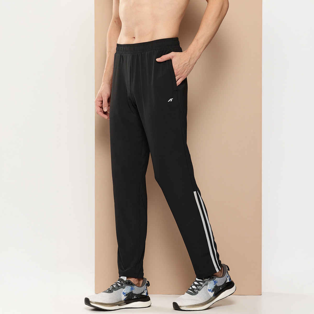 Alcis Men's Track Pant | Black - L
