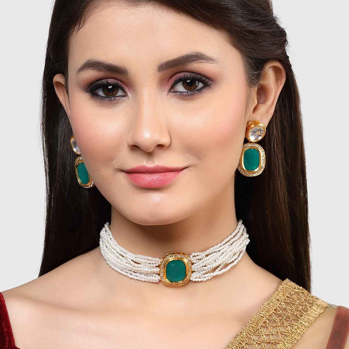 Karatcart Women's Jewellery Set Green and White | 11016048