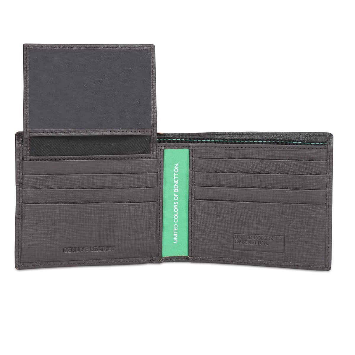 United Colors Of Benetton Men's Solid Leather Passcase Wallet | Black - One Size