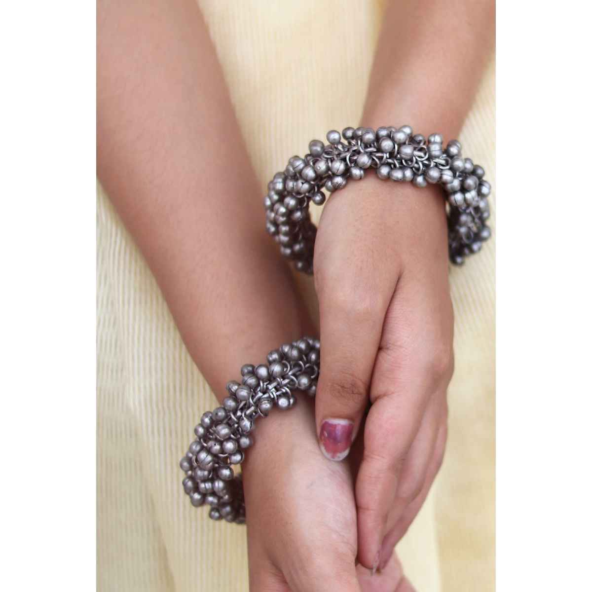 Teejh Teejh Gunjan Ghungroo Silver Oxidised Bangle