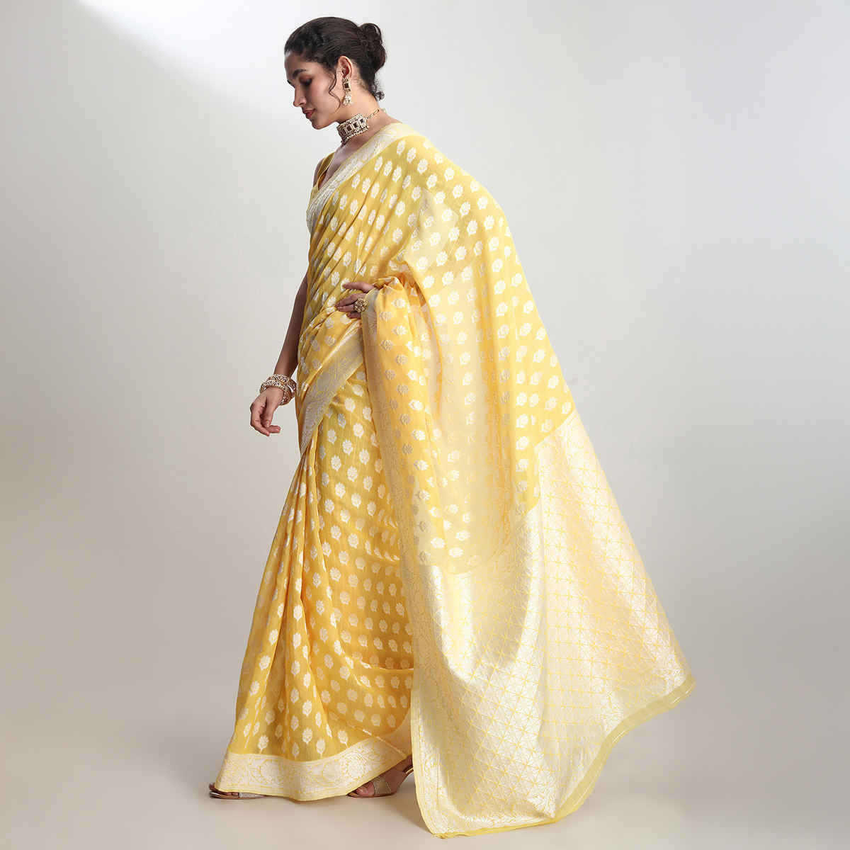 Janasya Women's Silk Blend Floral Woven Design Jacquard Saree with Blouse Piece | SAR632 | Yellow