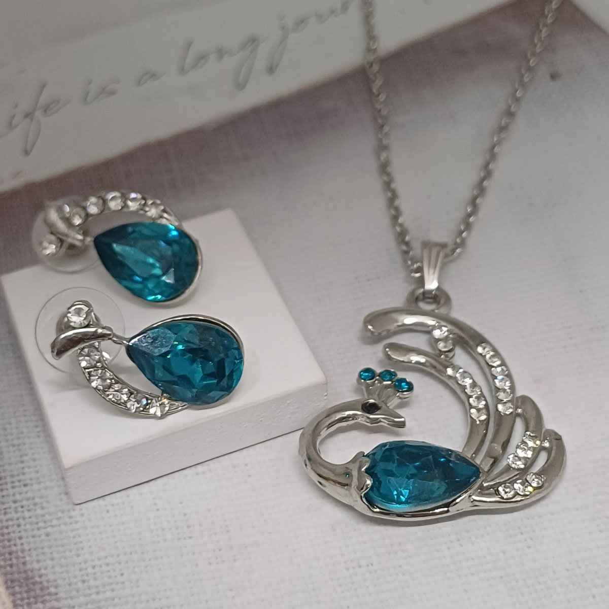 Green Diamond set (Pendant Chain+Earring) Big