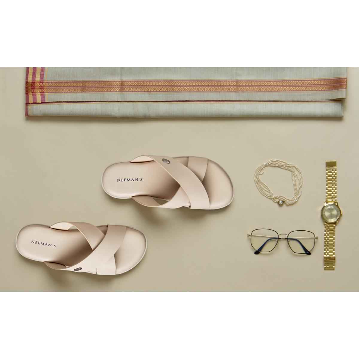 Neeman's Men's The Minimals Flips | Ivory - UK 9