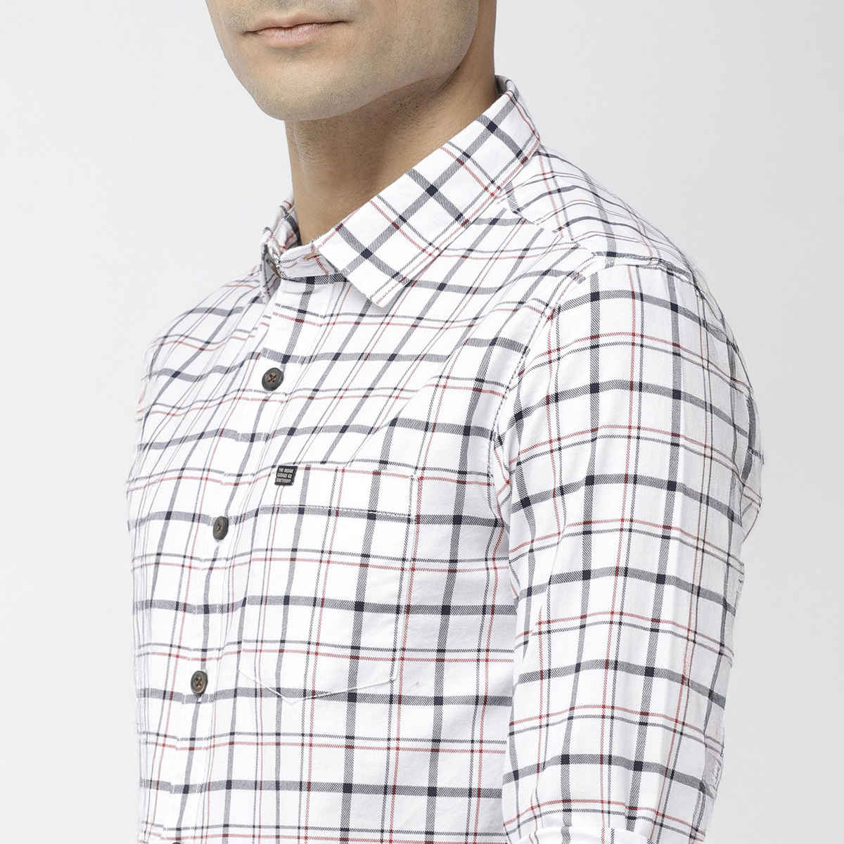 The Indian Garage Co Men's Slim Fit Checkered Casual Shirt | White - L