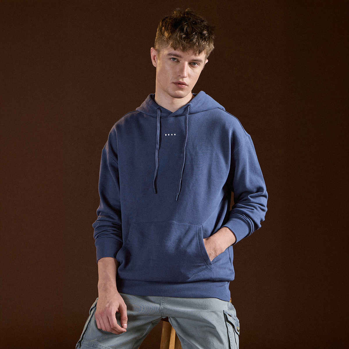 The Bear House Men's Solid Relaxed Fit Hoodie | Blue - S